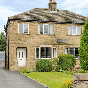 2 Ings Avenue Holiday home